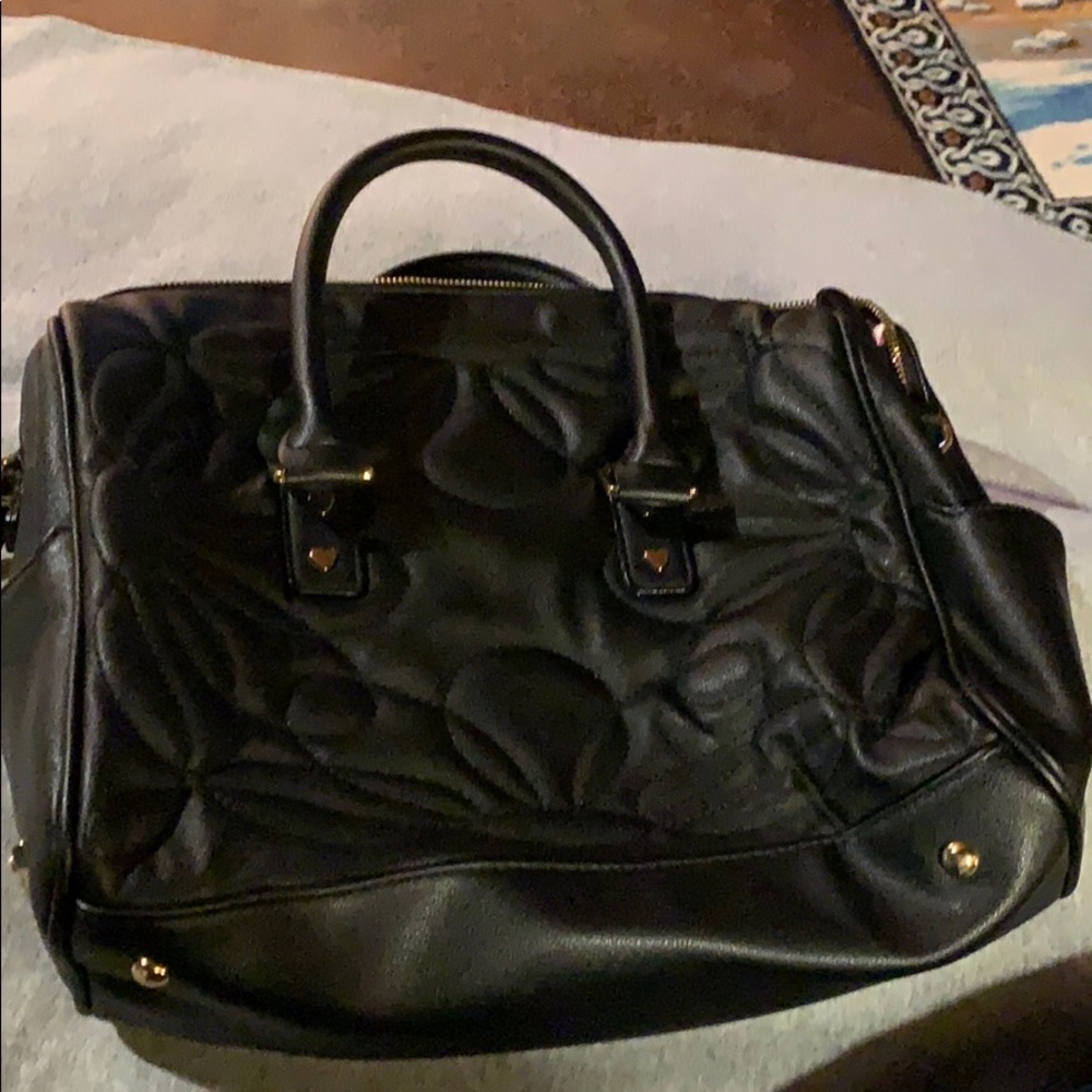 BETSEY JOHNSON 🌺🌸SATCHEL